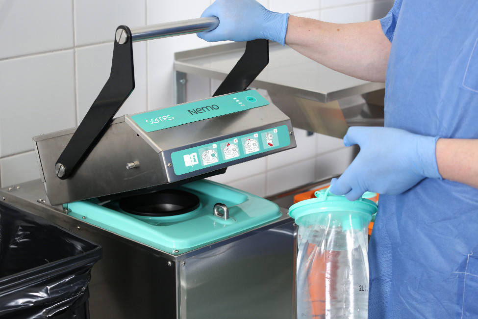 Serres Fluid Management device